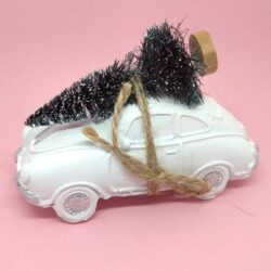 keramia-auto-feher-fenyovel-a-tetejen-hobbykreativ