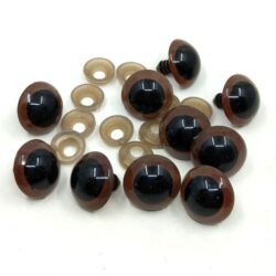 maci-szem-sotetbarna-20-mm-hobbykreativ