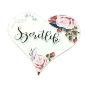 Szeretlek szív plexi tábla átlátszó alapra festett mintával 8 x 8 cm