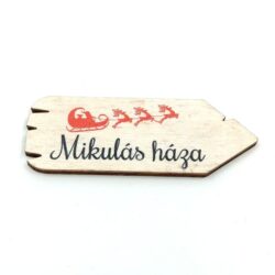 mikulas-haza-festett-iranyjelzo-tabla-hobbykreativ