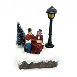 vilagito-karacsonyi-falu-jelenet-idos-par-padon-133771-hobbykreativ